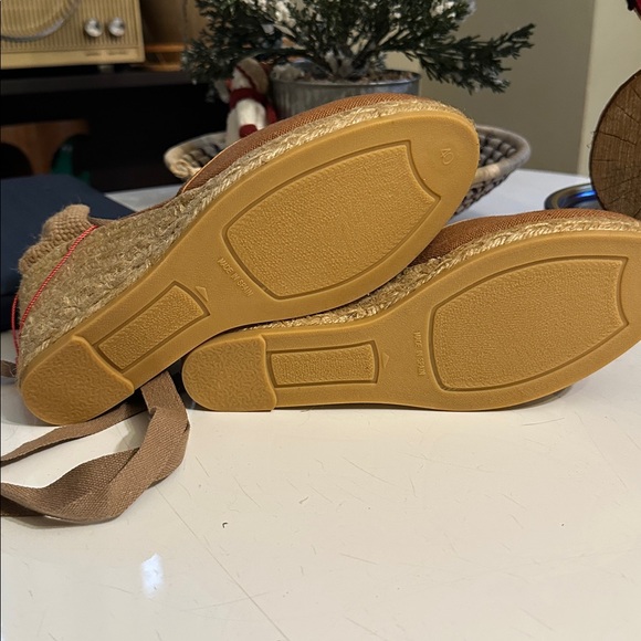 Rouje Brown Espadrilles - Picture 12 of 12